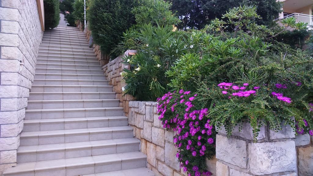 Apartments Silmare Rabac Exterior foto